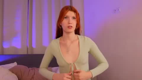 Zoe online show from July 10, 2026, 9:39 pm