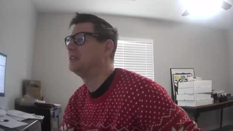 azsurfer39 online show from December 24, 2024, 4:40 pm