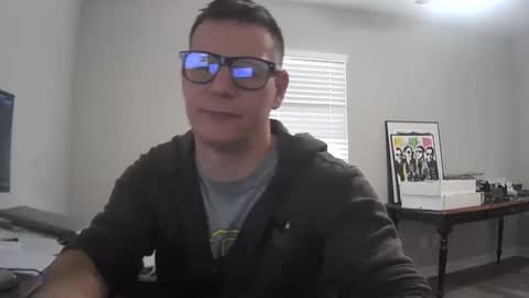 azsurfer39 online show from January 13, 2025, 8:48 pm