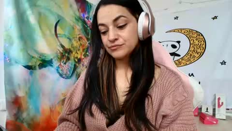 Azucena R online show from July 6, 2026, 4:20 pm
