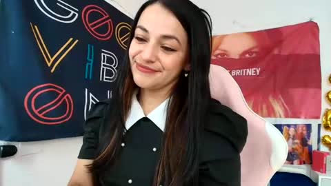 Azucena R online show from July 28, 2026, 2:13 pm
