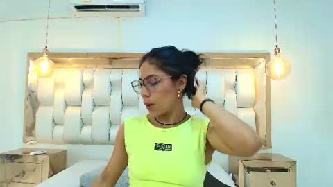 AZUL online show from July 25, 2026, 8:06 pm
