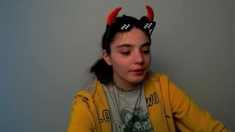 Snapshot of azumi_chan_ chatting on October 12, 2025, 1:32 pm azumi_chan_ online show from October 12, 2025, 1:32 pm