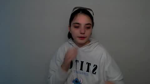 Snapshot of azumi_chan_ chatting on November 1, 2025, 9:00 am azumi_chan_ online show from November 1, 2025, 9:00 am