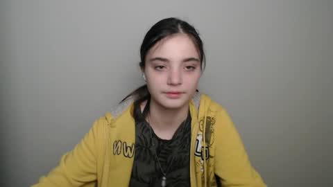 Snapshot of azumi_chan_ chatting on November 20, 2025, 11:48 pm azumi_chan_ online show from November 20, 2025, 11:48 pm