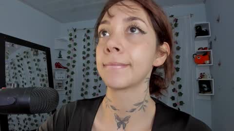 azumi saan online show from December 20, 2025, 2:40 am