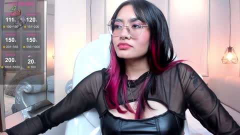 Azura online show from January 10, 2025, 1:32 am