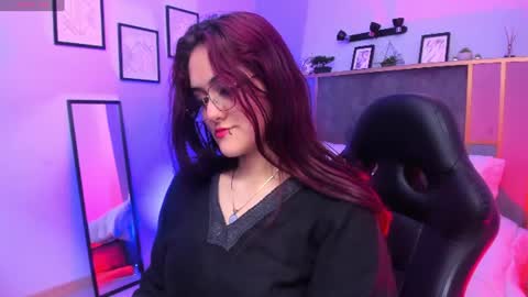 Azurra  online show from July 17, 2026, 4:08 am