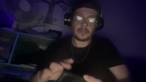 b1gd1k290013 online show from April 7, 2026, 4:46 am