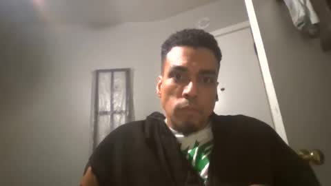 Snapshot of b4_i_die_2ma chatting on March 17, 2026, 6:06 am b4_i_die_2ma online show from March 17, 2026, 6:06 am