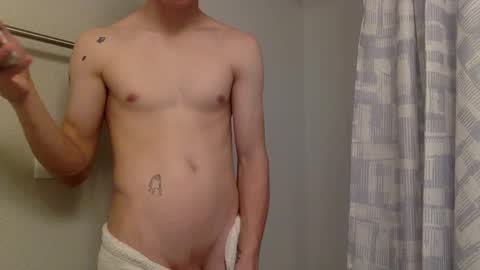 Snapshot of b4nnysturntoo chatting on December 24, 2024, 6:50 pm b4nnysturntoo online show from December 24, 2024, 6:50 pm