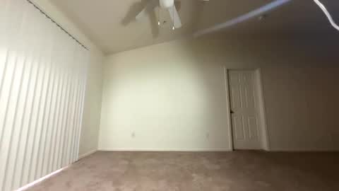 Snapshot of b4nnysturntoo chatting on February 20, 2025, 8:58 pm b4nnysturntoo online show from February 20, 2025, 8:58 pm