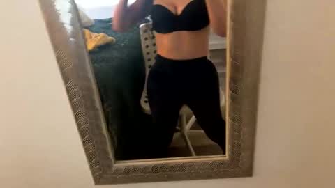 b8rb13 online show from February 19, 2025, 12:35 am