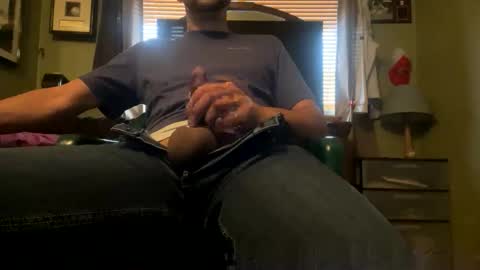 b_johnson530 online show from December 20, 2025, 9:33 pm