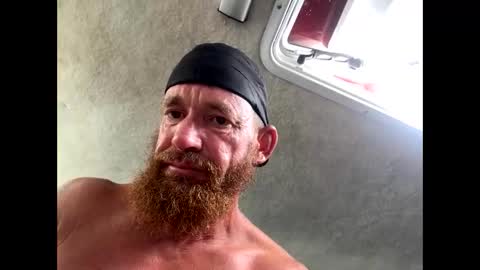 Snapshot of b_ready772 chatting on May 30, 2026, 4:48 pm b_ready772 online show from May 30, 2026, 4:48 pm
