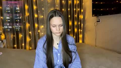 Anny Simpson online show from December 19, 2025, 11:17 am