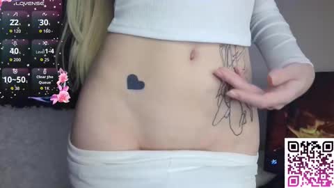 Foxy online show from September 8, 2025, 7:13 pm