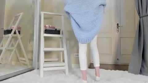 babby_jewel online show from January 24, 2025, 12:10 pm