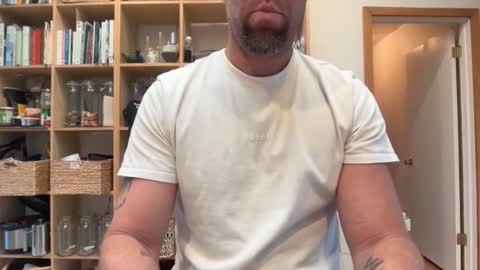 Snapshot of babeheater chatting on December 20, 2025, 10:06 pm babeheater online show from December 20, 2025, 10:06 pm