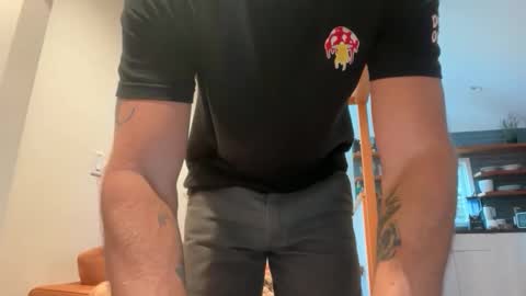 Snapshot of babeheater chatting on January 5, 2026, 5:38 pm babeheater online show from January 5, 2026, 5:38 pm