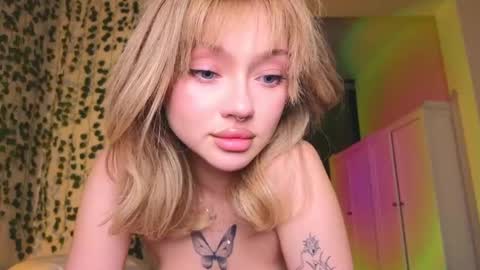 Snapshot of baby_adele chatting on December 1, 2024, 4:29 pm bb adele online show from December 1, 2024, 4:29 pm