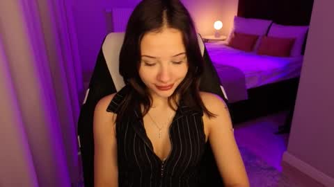 Snapshot of baby_brunettee chatting on February 24, 2026, 3:21 pm hey my name is Rita online show from February 24, 2026, 3:21 pm