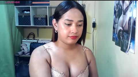 cassandra online show from December 3, 2024, 11:24 pm