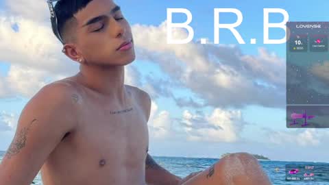 Snapshot of baby_dragun chatting on January 4, 2025, 5:27 am INDEPENDENT MODEL PLEASE HELP ME WITH A LIKE THANK YOU online show from January 4, 2025, 5:27 am