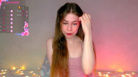 Snapshot of baby_girl_0001 chatting on January 9, 2026, 10:00 pm Kira online show from January 9, 2026, 10:00 pm