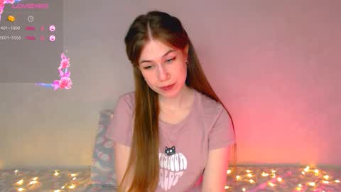 Snapshot of baby_girl_0001 chatting on February 11, 2026, 4:39 am Kira online show from February 11, 2026, 4:39 am