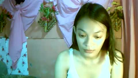 baby_girlhot062006 online show from May 27, 2026, 6:21 am