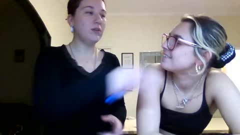 baby_girls2224 online show from February 28, 2026, 8:10 pm