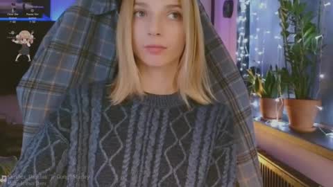 baby gopn1k online show from December 28, 2024, 2:53 pm