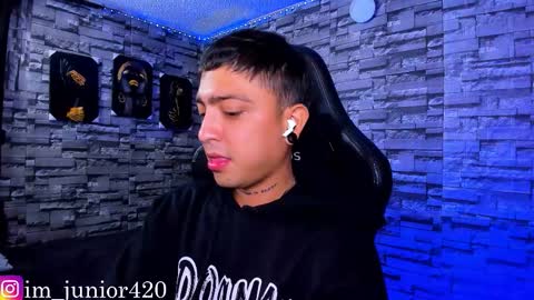 Snapshot of baby_junior420 chatting on September 20, 2025, 4:24 am Junior Independent Model online show from September 20, 2025, 4:24 am