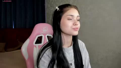 Snapshot of baby_sunsh1ne_ chatting on July 5, 2026, 8:54 am baby_sunsh1ne_ online show from July 5, 2026, 8:54 am