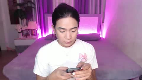 Snapshot of babyamandaxx chatting on April 17, 2026, 6:44 pm AMANDA online show from April 17, 2026, 6:44 pm