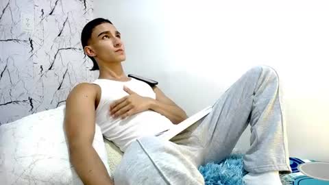 ANDY online show from July 28, 2026, 11:04 pm