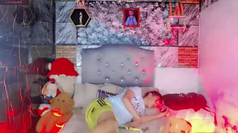 babycharol01 online show from June 19, 2026, 6:18 am