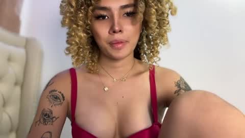 Clara online show from May 22, 2026, 5:14 am