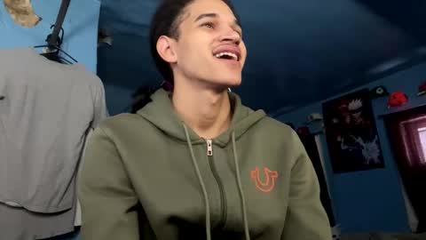 Snapshot of babyd0103 chatting on December 2, 2024, 4:53 pm babyD online show from December 2, 2024, 4:53 pm