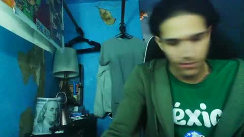 Snapshot of babyd0103 chatting on December 9, 2024, 10:11 am babyD online show from December 9, 2024, 10:11 am