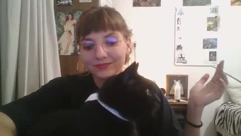 Snapshot of babydemon6 chatting on December 5, 2024, 2:31 am babydemon6 online show from December 5, 2024, 2:31 am