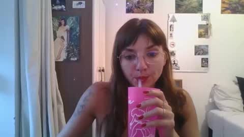 Snapshot of babydemon6 chatting on December 28, 2024, 10:02 pm babydemon6 online show from December 28, 2024, 10:02 pm