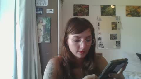 Snapshot of babydemon6 chatting on January 13, 2025, 7:10 pm babydemon6 online show from January 13, 2025, 7:10 pm