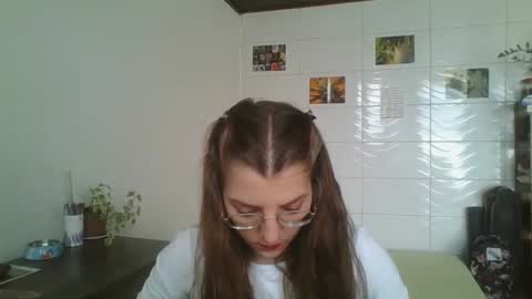 Snapshot of babydemon6 chatting on November 9, 2025, 12:47 pm babydemon6 online show from November 9, 2025, 12:47 pm