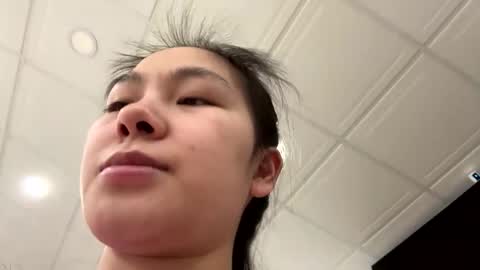 babydoll1022 online show from December 14, 2025, 7:29 pm