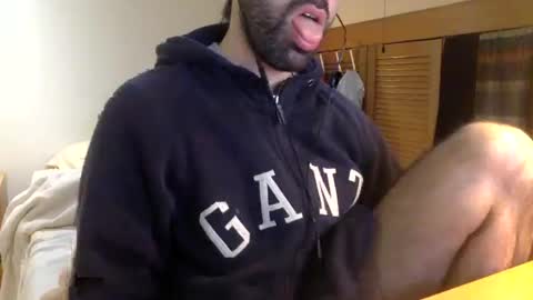 Tom A.    online show from January 18, 2025, 11:21 am