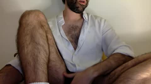 Tom A.    online show from September 12, 2025, 10:10 pm