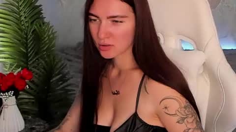 Sophia online show from July 16, 2026, 1:33 am