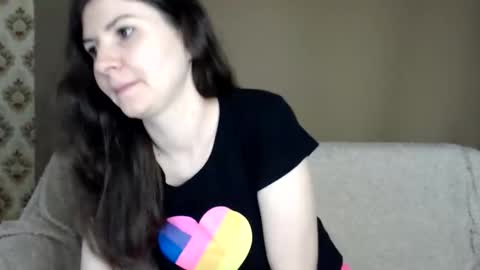 babykaten online show from October 2, 2025, 1:56 am